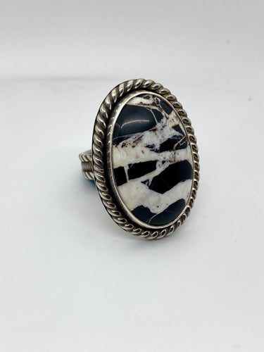 Size 8 | White Buffalo Ring