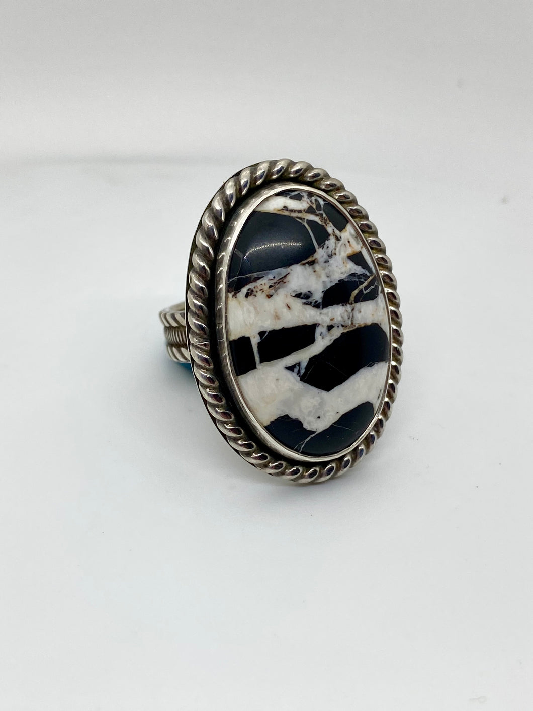 Size 8 | White Buffalo Ring