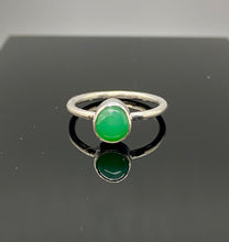 Load image into Gallery viewer, Size 6 | Chrysoprase