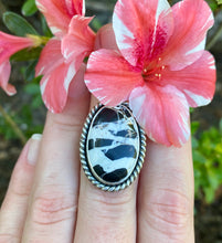 Load image into Gallery viewer, Size 8 | White Buffalo Ring
