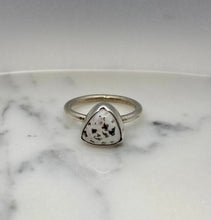 Load image into Gallery viewer, Size 6.75 | White Buffalo Trillion