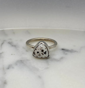 Size 6.75 | White Buffalo Trillion