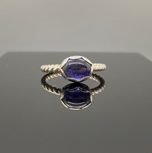 Load image into Gallery viewer, Size 7 | Iolite